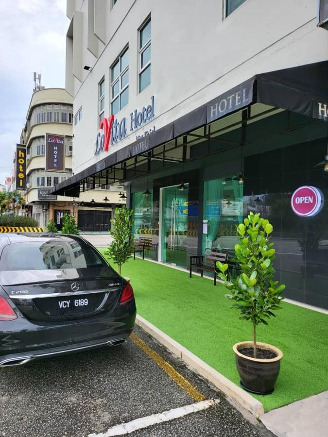 Lovita Hotel Kuantan Exteriör bild